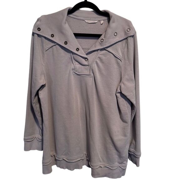 Soft Surroundings- Exposed Seam Button Oversized Spread Collar Sweatshirt, PXL - Picture 8 of 8